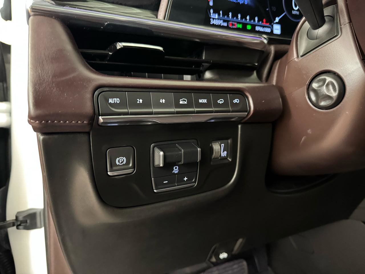 Used 2023 Cadillac Escalade Sport Platinum AWD/4WD image 20