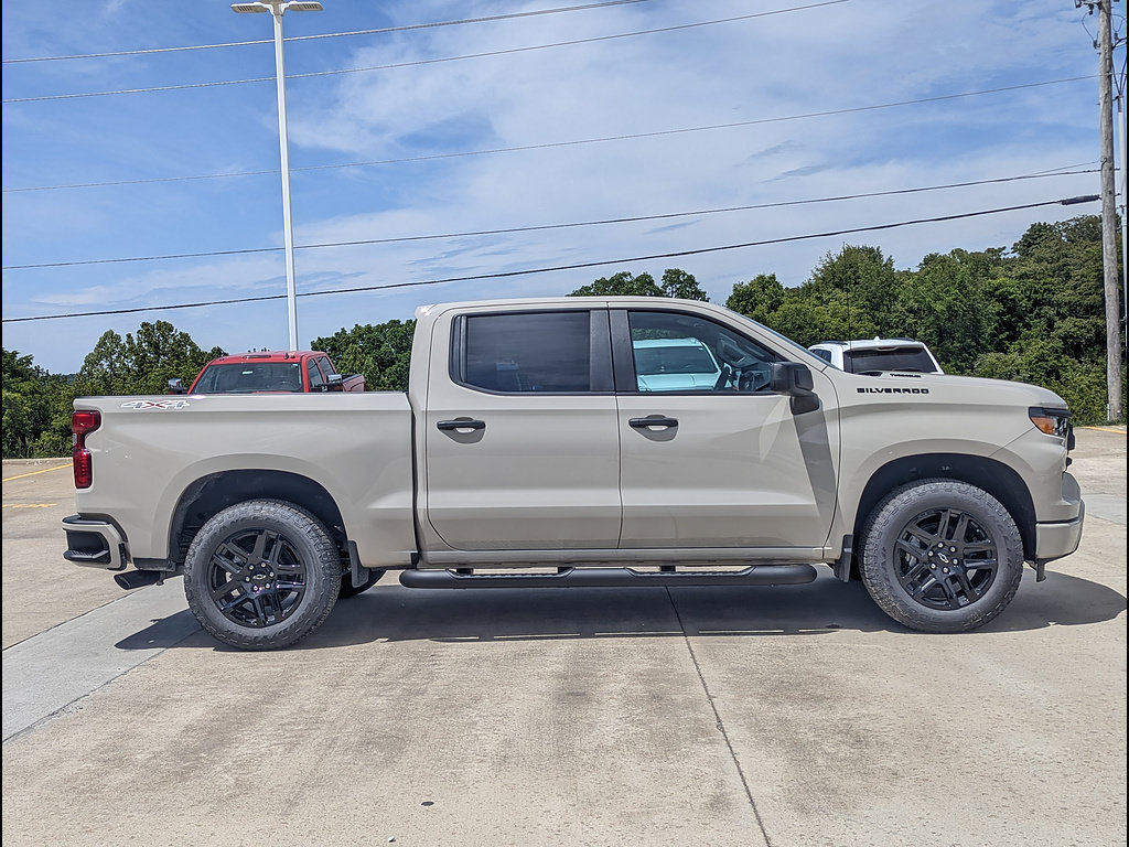 New 2026 Chevrolet Silverado 1500 Custom w/ Turbomax Blackout Package AWD/4WD image 7
