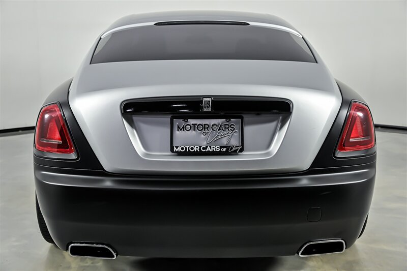 Used 2015 Rolls-Royce Wraith RWD image 8
