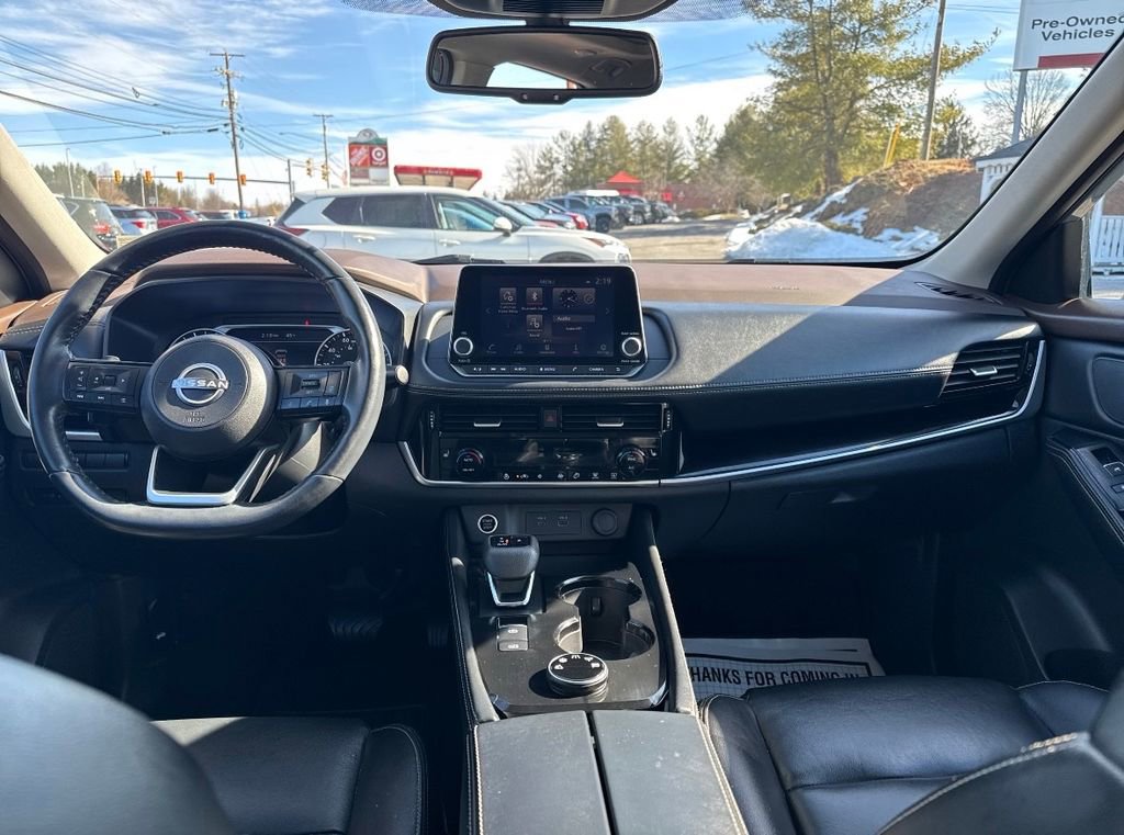 Used 2023 Nissan Rogue SL image 43