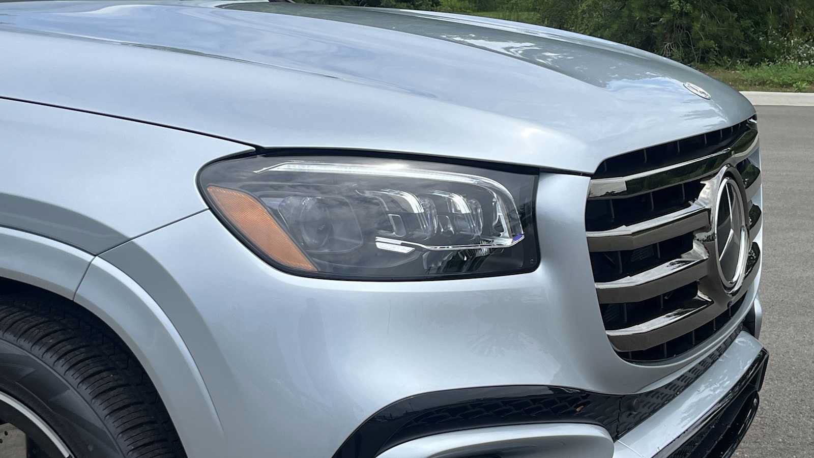 New 2026 Mercedes-Benz GLS 450 4MATIC image 21