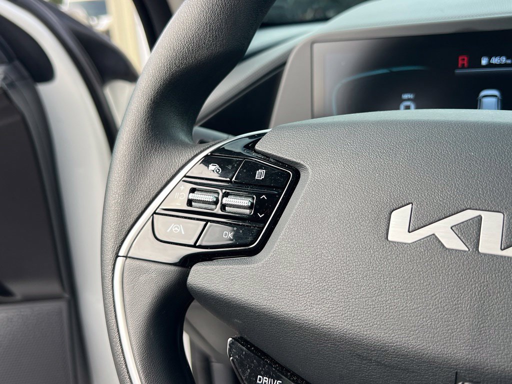 Certified 2026 Kia Niro LX FWD image 20