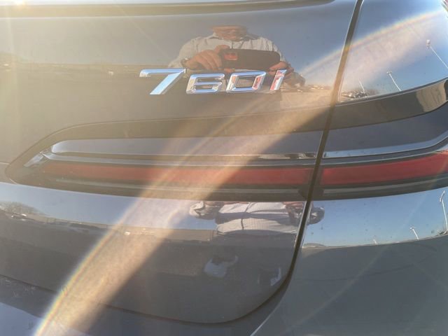 Used 2023 BMW 760i xDrive image 4