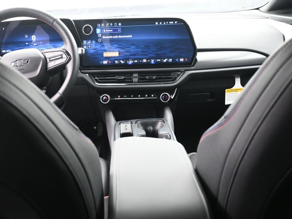 Used 2025 Chevrolet Equinox EV RS w/ Convenience Package II image 14