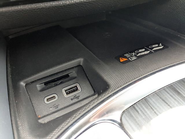 Used 2024 Buick Enclave Premium image 30