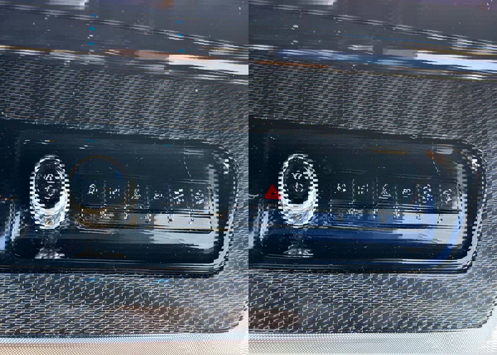 Certified 2025 Ford Expedition Max Platinum w/ Stealth Performance Package image 76