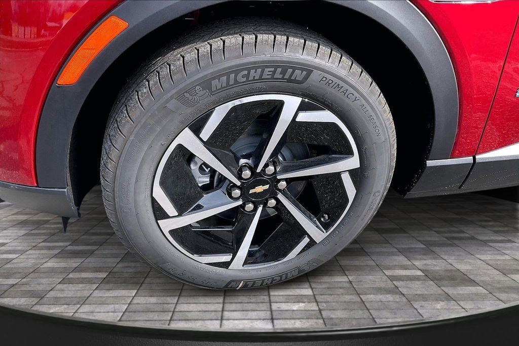 New 2026 Chevrolet Equinox EV LT w/ Comfort Package image 13