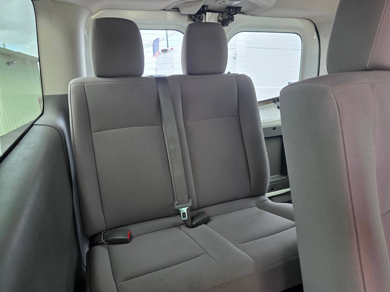 Used 2018 Nissan NV 3500 S RWD image 13