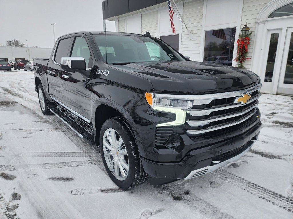 Certified 2024 Chevrolet Silverado 1500 High Country w/ High Country Premium Package image 3