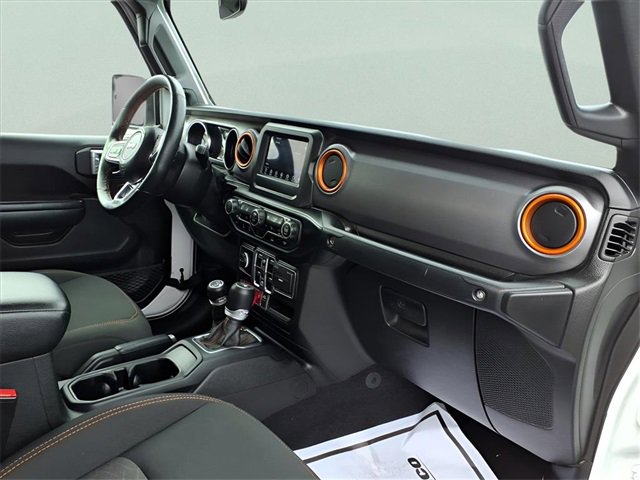 Used 2021 Jeep Gladiator Mojave w/ Cold Weather Group image 20