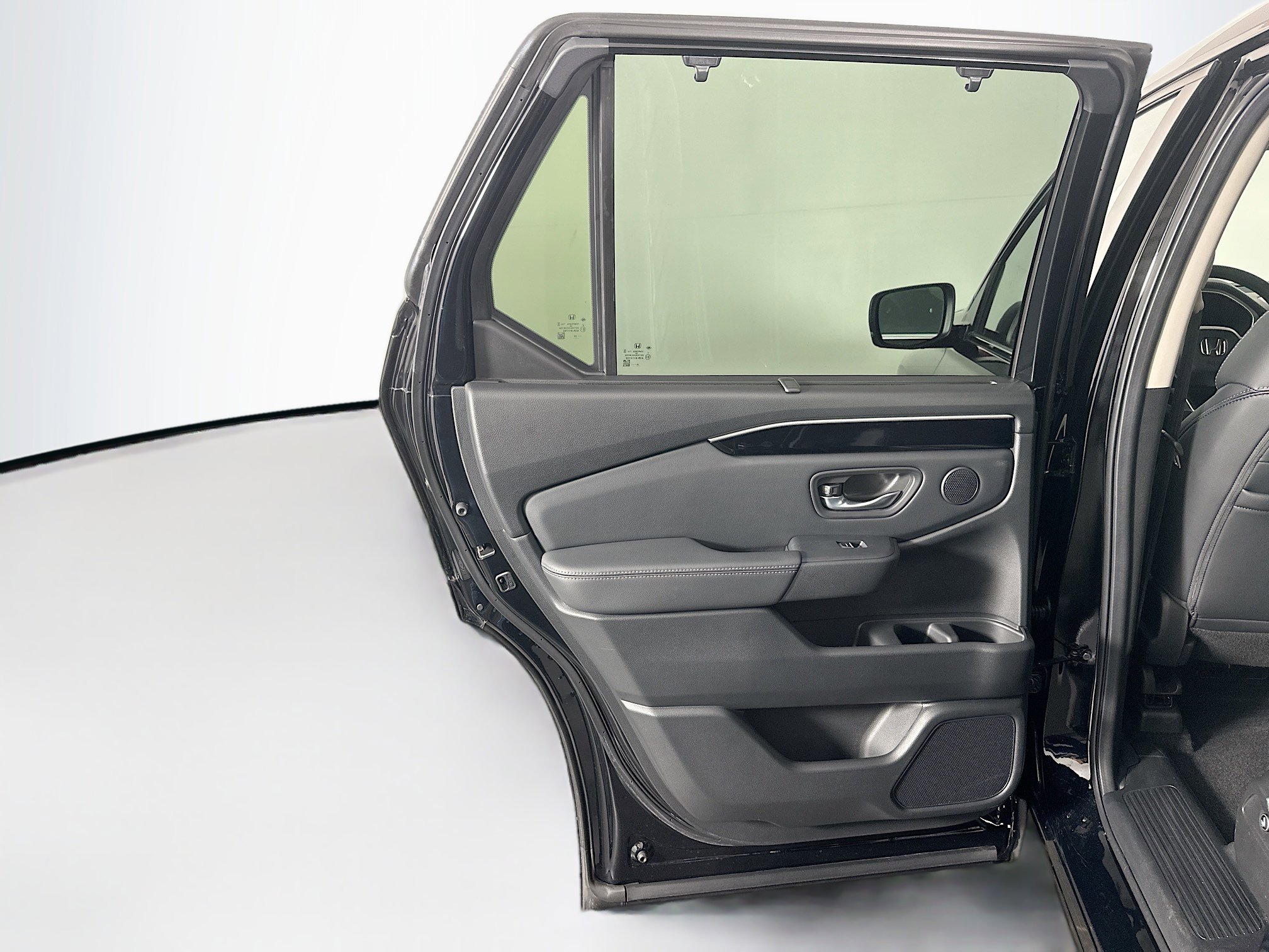 Used 2025 Honda Pilot EX-L image 26