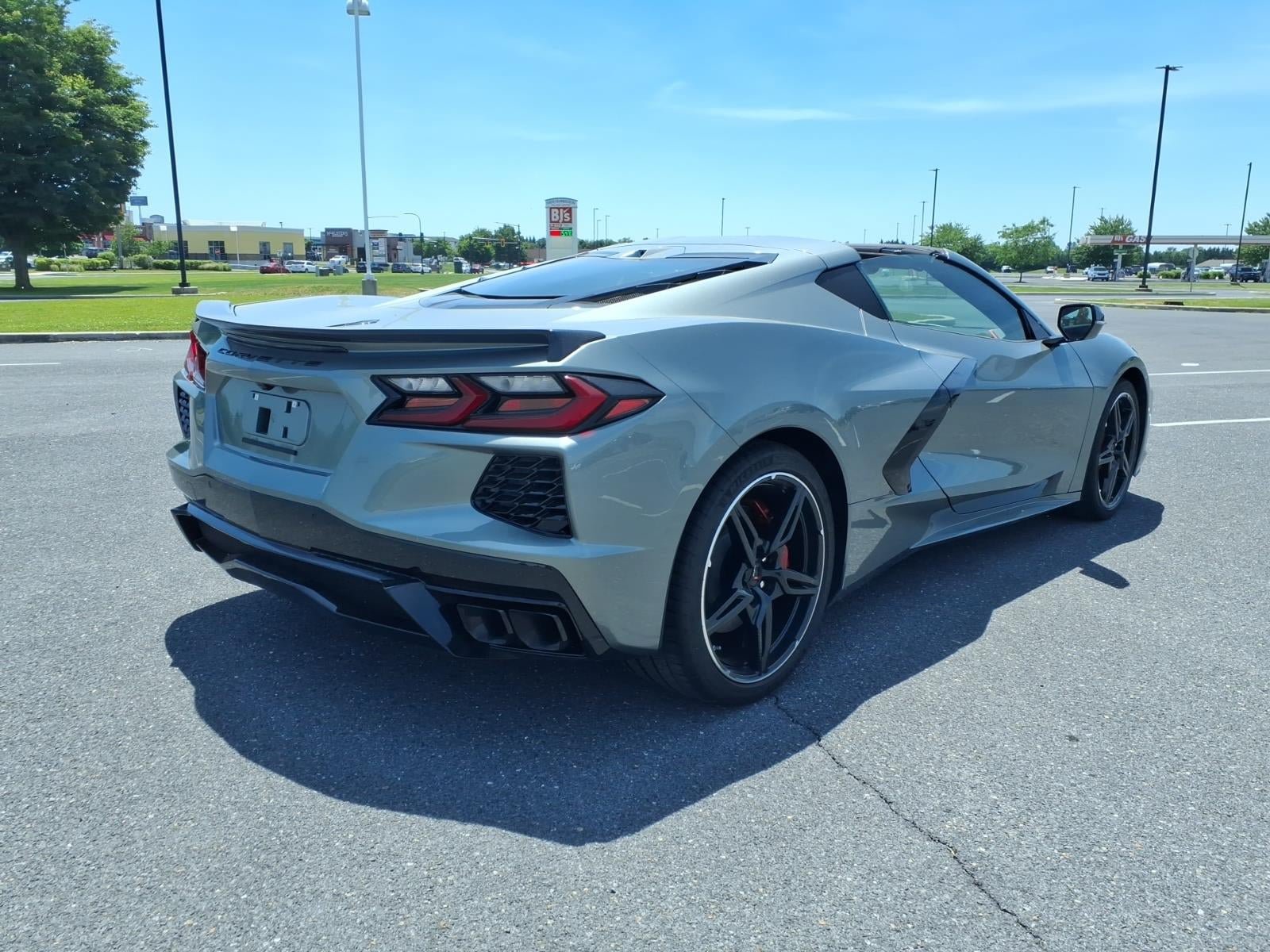 Certified 2024 Chevrolet Corvette Stingray Preferred Cpe w/ Stealth Interior Trim Package RWD image 6
