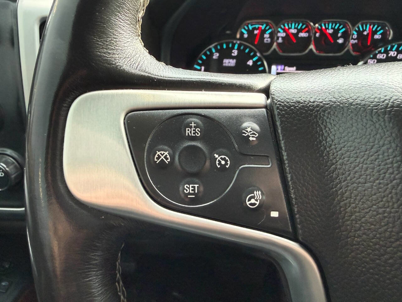 Used 2018 GMC Sierra 1500 SLT image 40