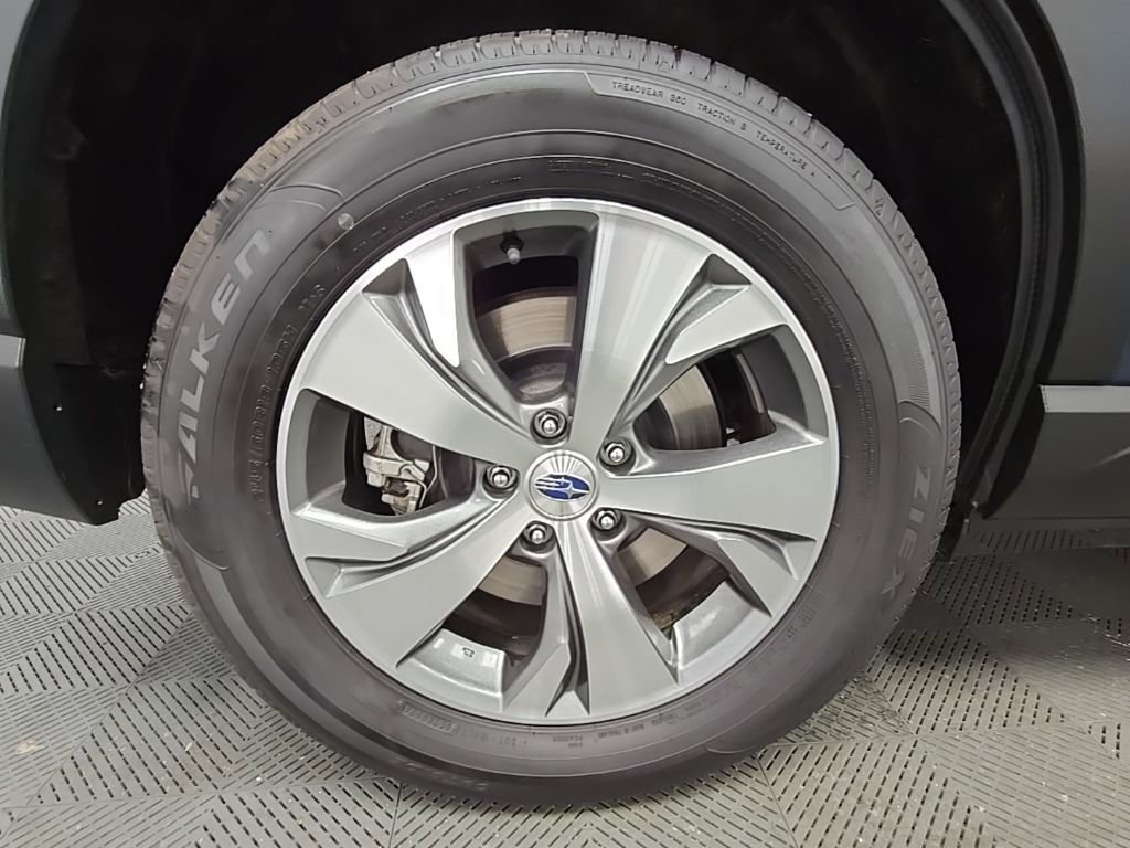 Used 2024 Subaru Ascent Premium w/ Convenience Package image 48