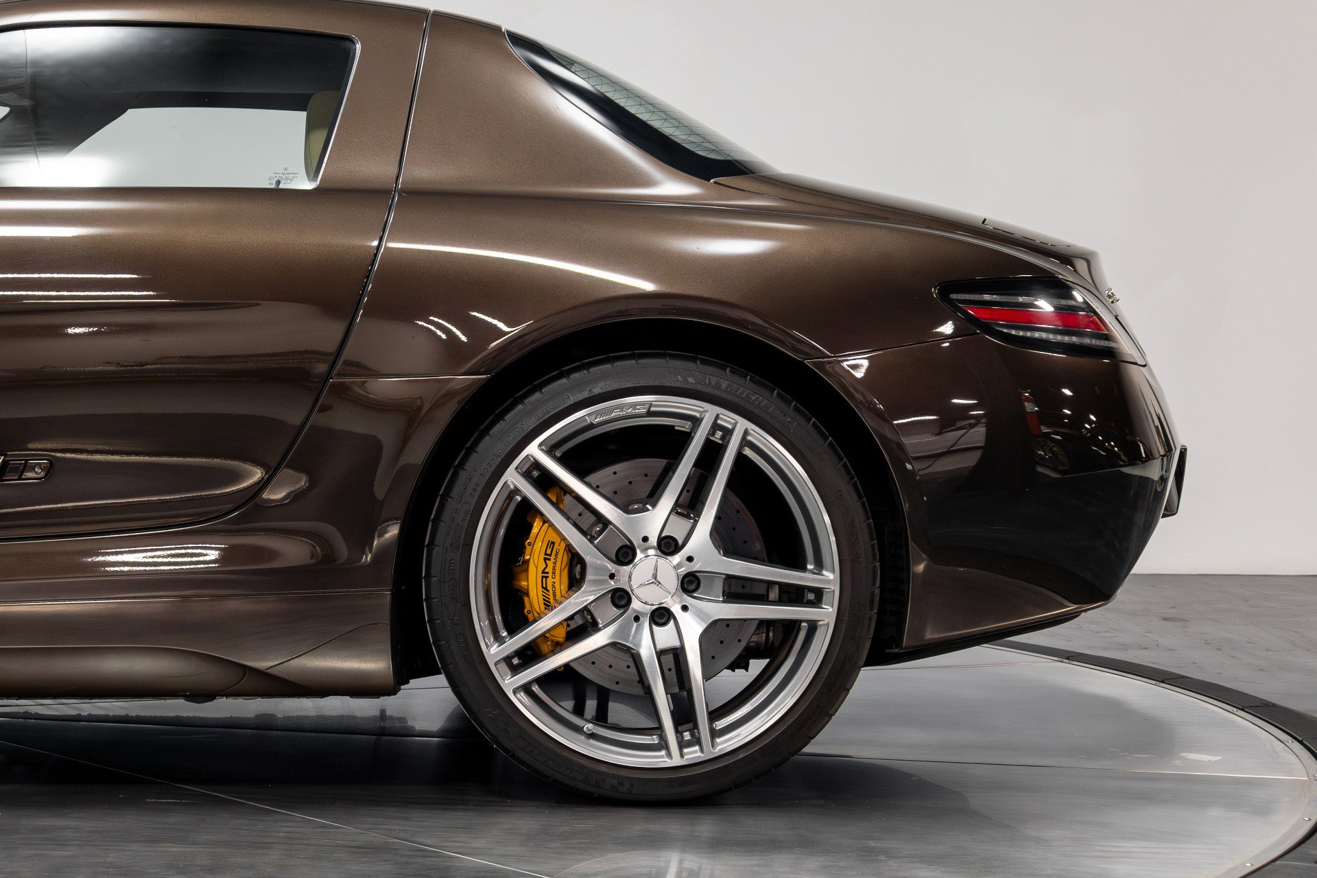 Used 2014 Mercedes-Benz SLS AMG GT Coupe image 33