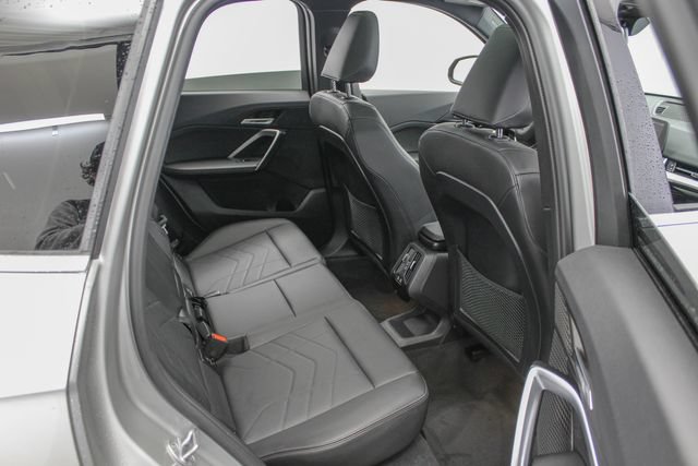Used 2023 BMW X1 xDrive28i w/ Convenience Package AWD/4WD image 17