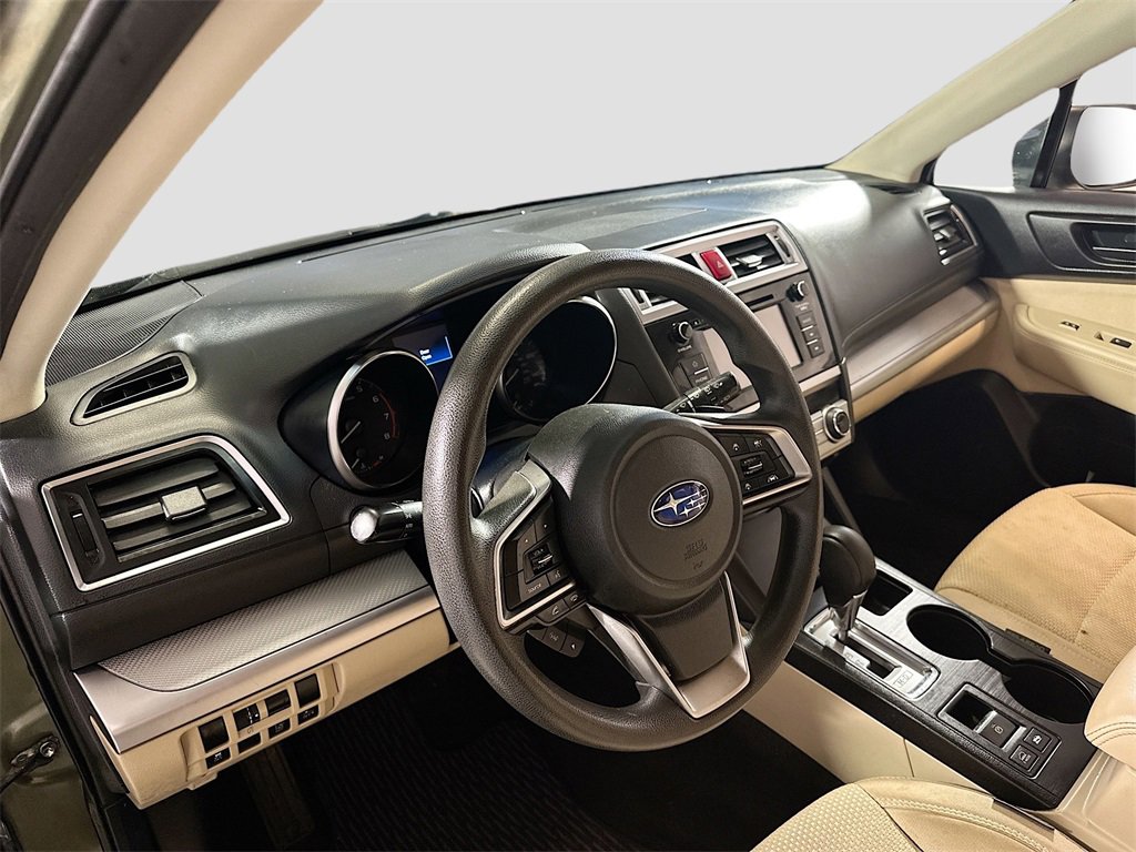 Used 2019 Subaru Outback 2.5i image 10