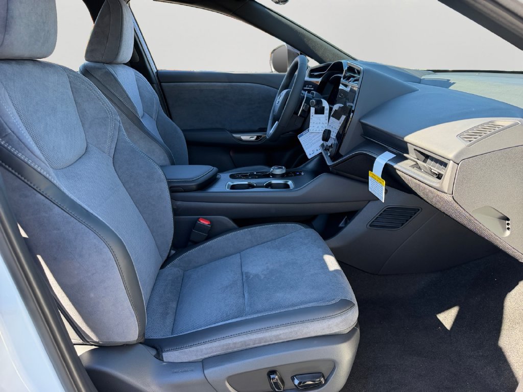 New 2026 Lexus RZ 450e AWD w/ Accessory Package (2T) image 6