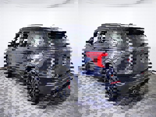 Certified 2023 Ford Explorer ST w/ Technology Package image 7