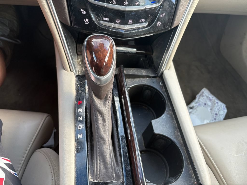 Used 2013 Cadillac XTS Luxury w/ Driver Awareness Package FWD image 28