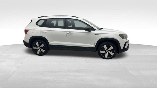 Used 2023 Volkswagen Taos S image 9