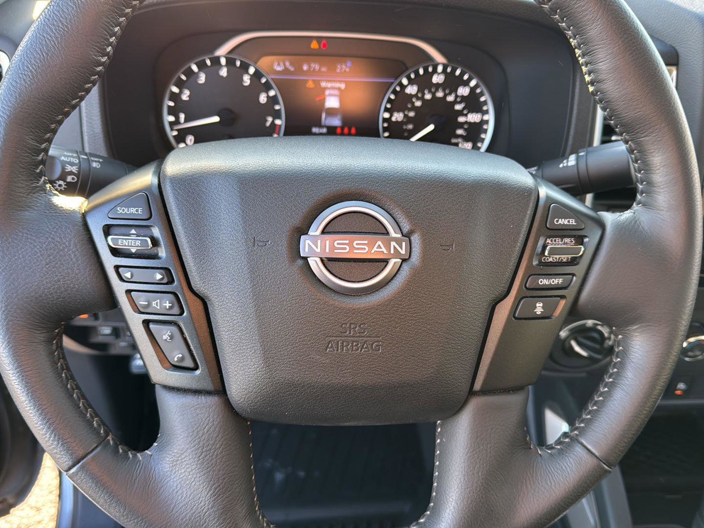 Used 2024 Nissan Frontier SV w/ SV Convenience Package image 17