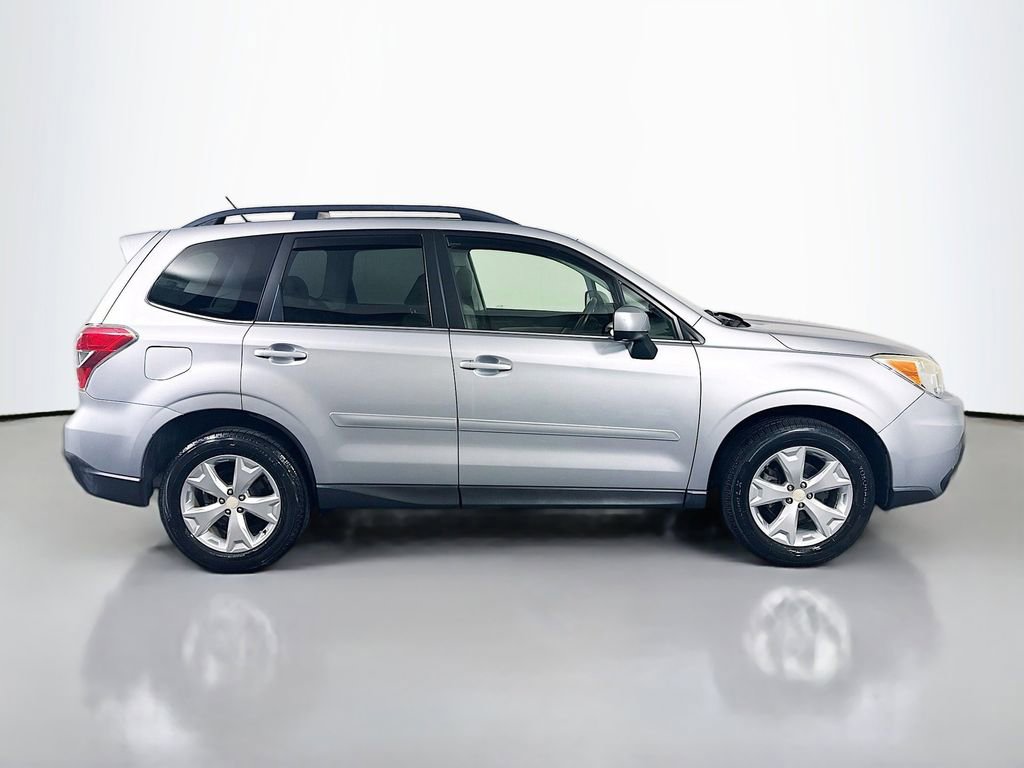 Used 2014 Subaru Forester 2.5i Limited AWD/4WD image 6