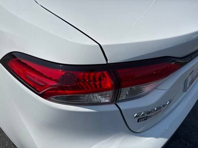 Used 2026 Toyota Corolla LE FWD image 10