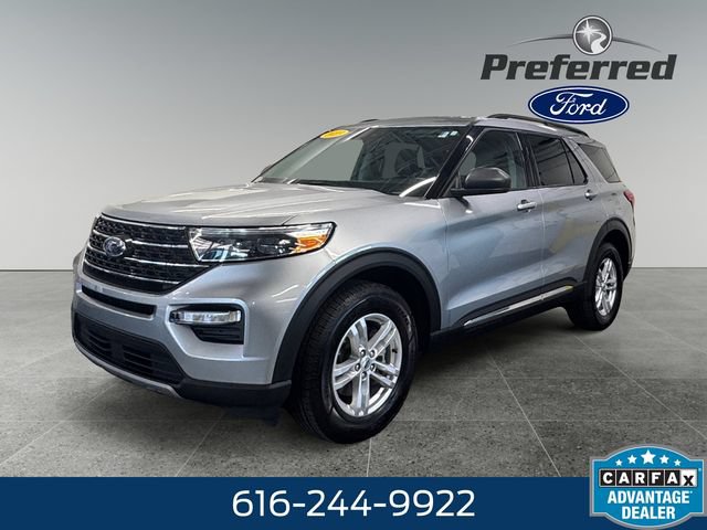 Used 2023 Ford Explorer XLT w/ Equipment Group 202A AWD/4WD image 10