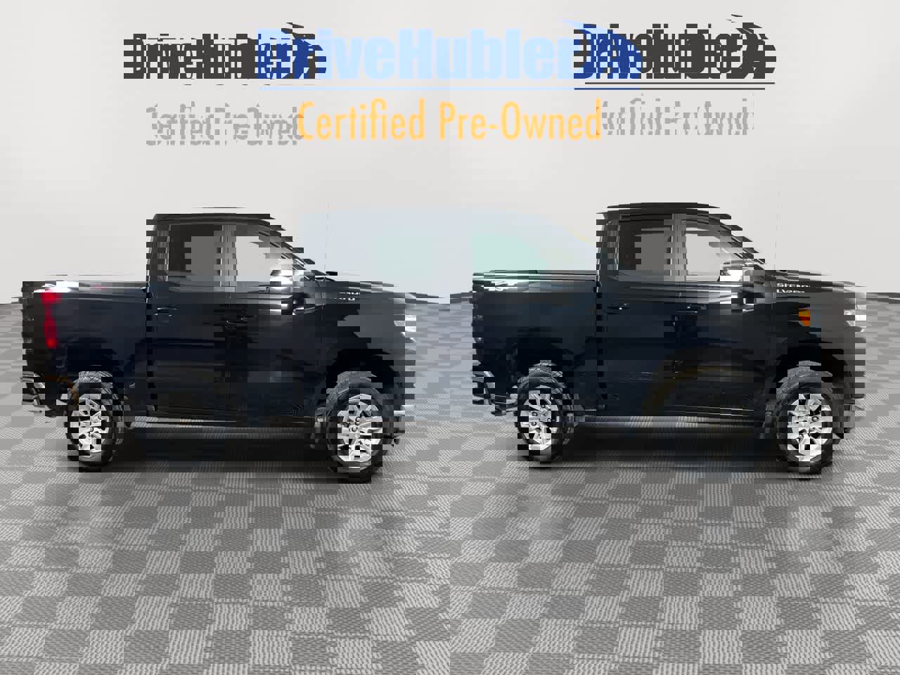 Used 2025 Chevrolet Silverado 1500 LT image 9