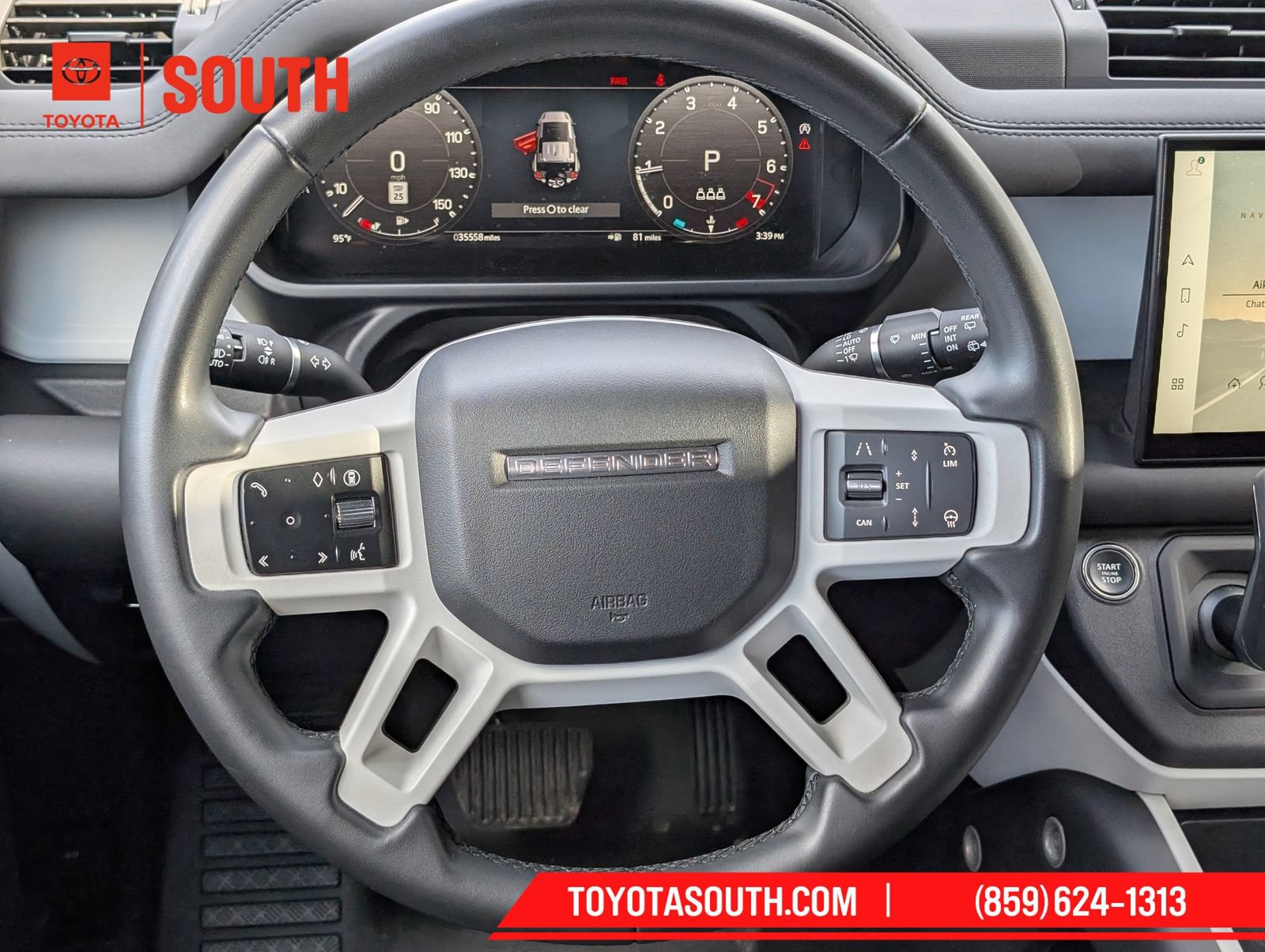 Used 2025 Land Rover Defender 110 S AWD/4WD image 13