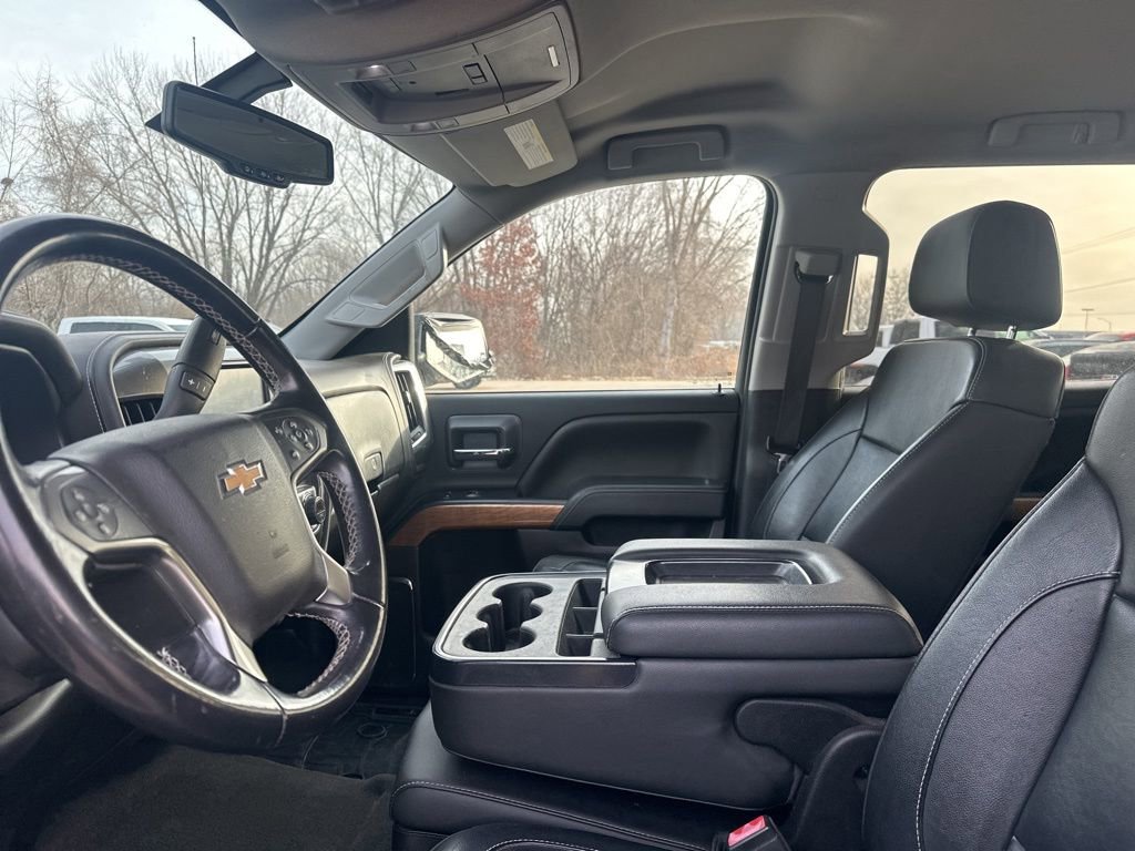 Used 2018 Chevrolet Silverado 1500 LTZ image 16