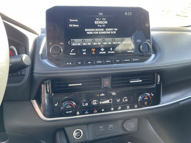 Used 2022 Nissan Rogue Platinum w/ Head-Up Display Package AWD/4WD image 19