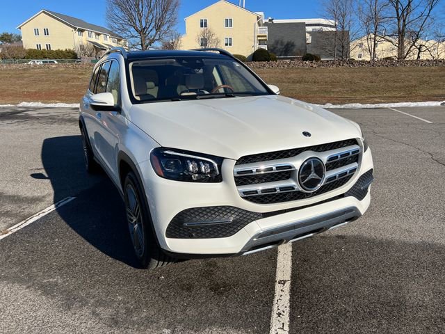 Used 2021 Mercedes-Benz GLS 450 4MATIC image 2