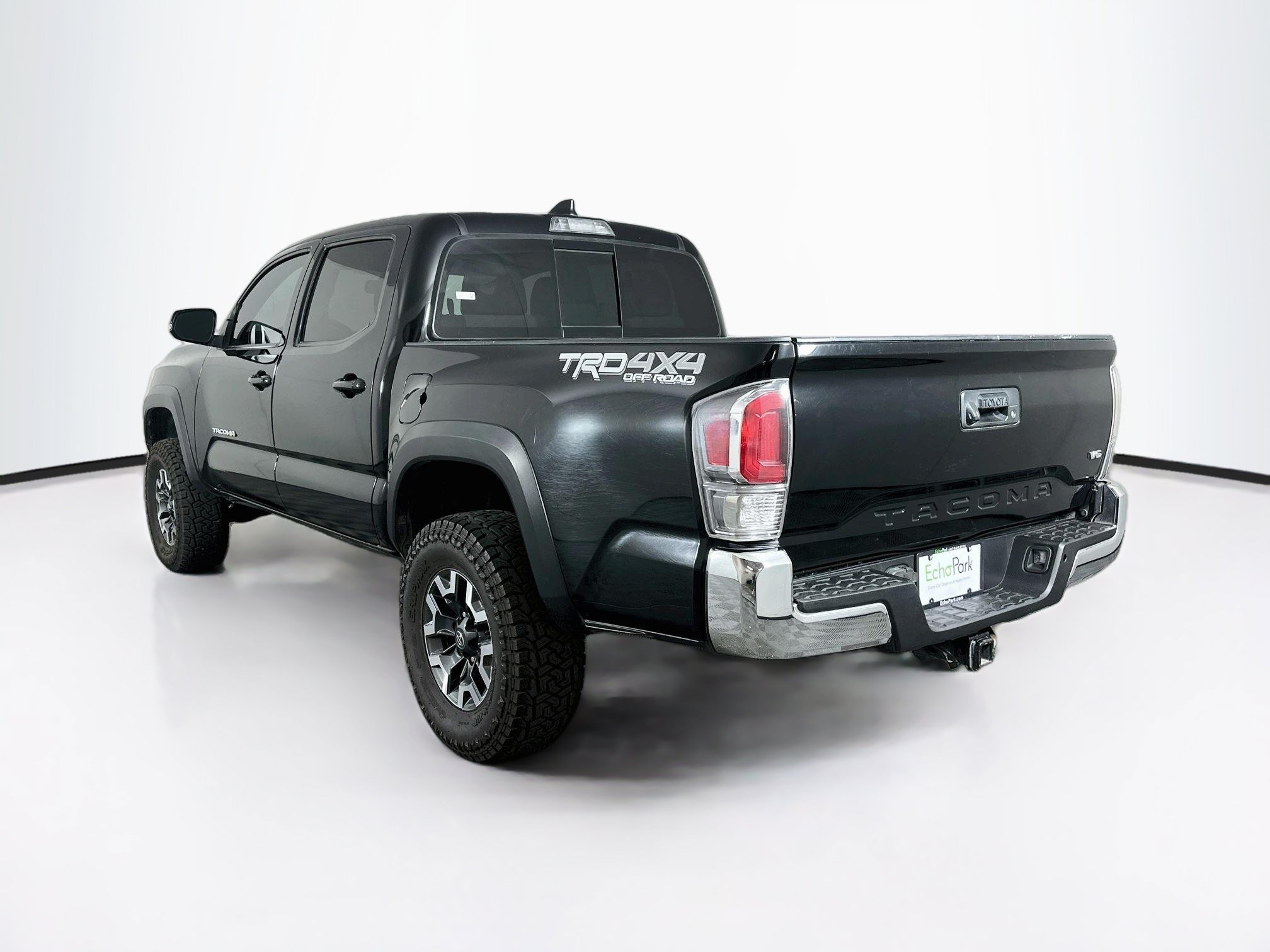 Used 2023 Toyota Tacoma TRD Off-Road AWD/4WD image 5