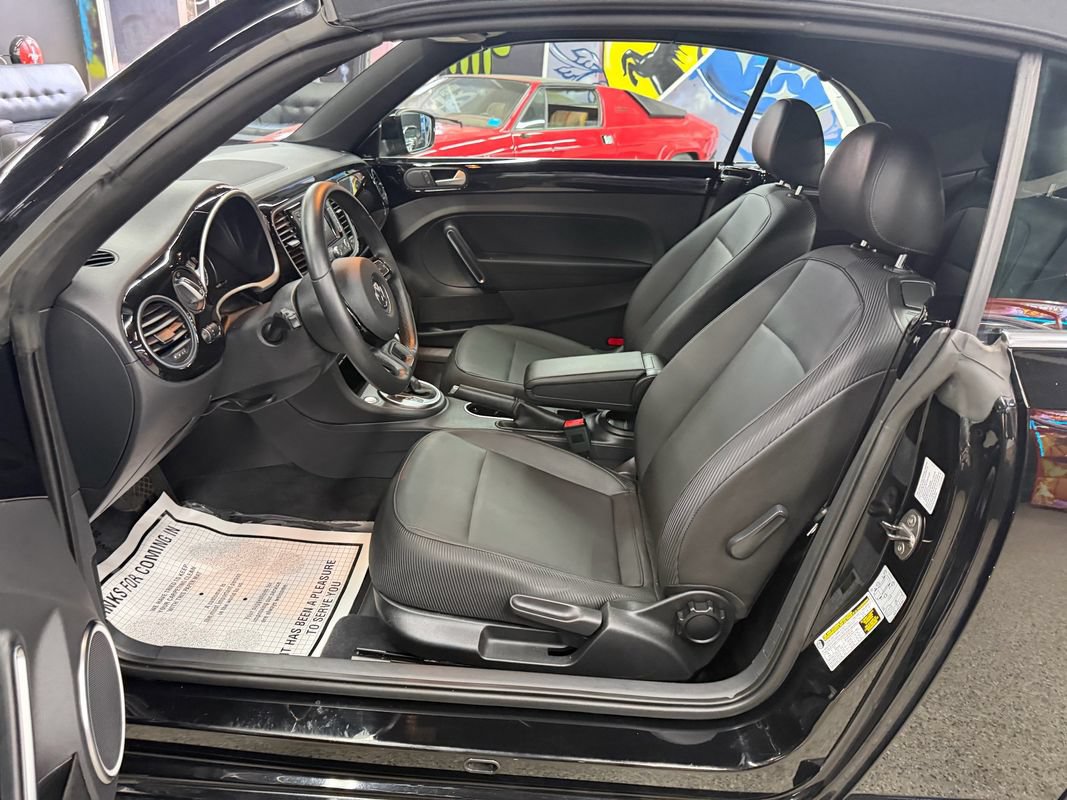 Used 2014 Volkswagen Beetle 1.8T FWD image 16