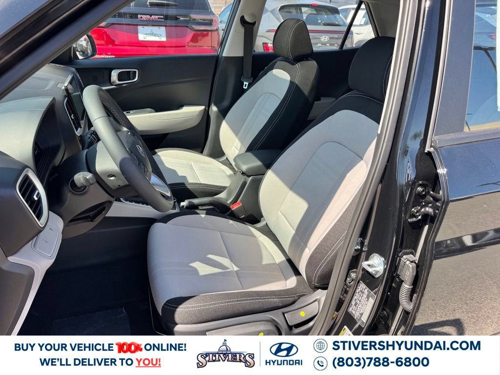 New 2026 Hyundai Venue SEL FWD image 16