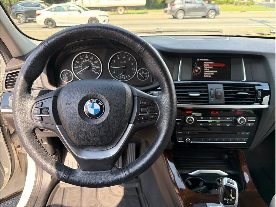 Used 2017 BMW X3 xDrive28i AWD/4WD image 14