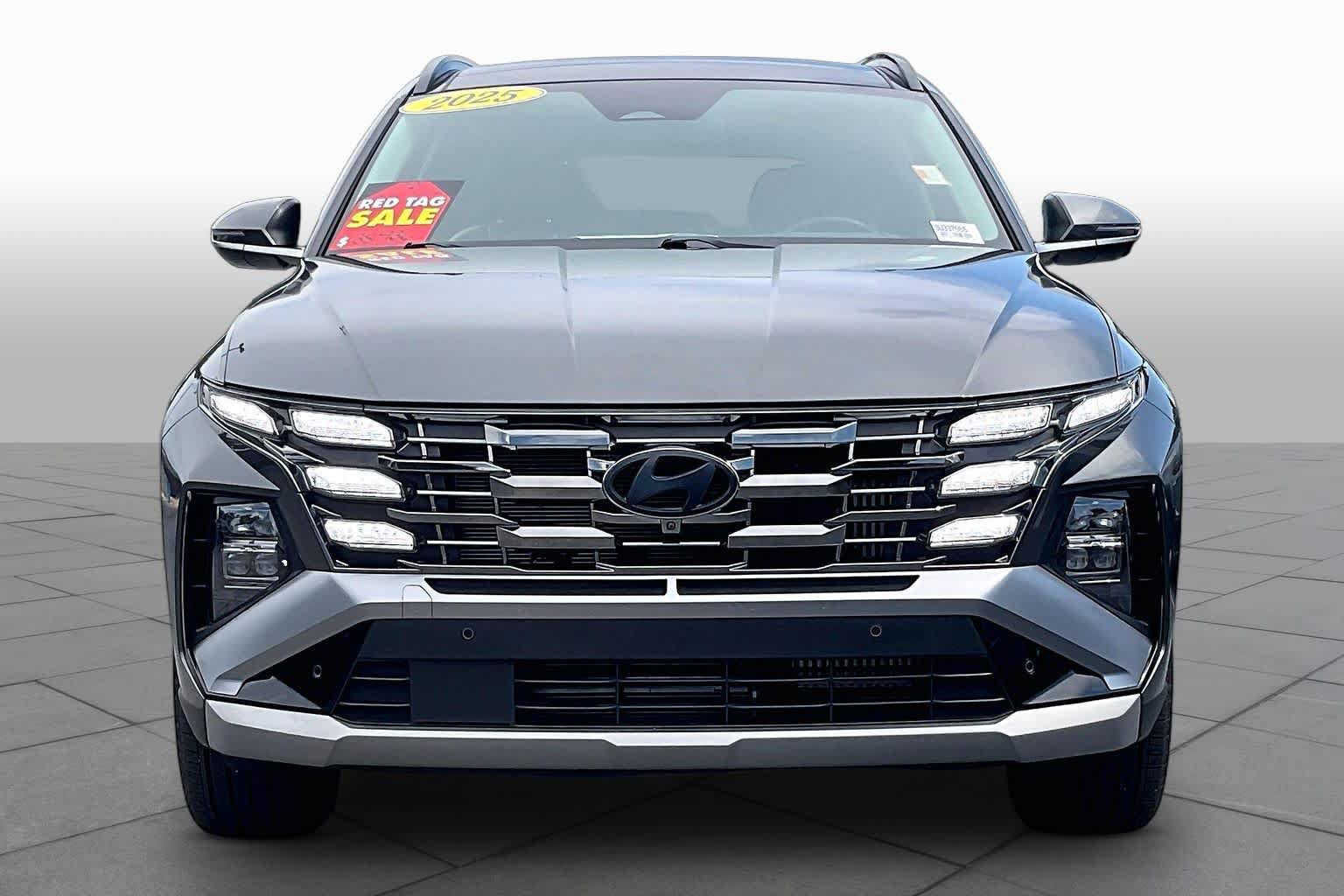Used 2025 Hyundai Tucson Limited AWD/4WD image 7