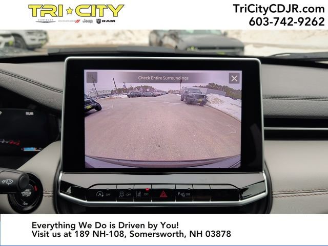 New 2026 Jeep Compass Limited w/ Sun, Sound & Navigation Group image 19