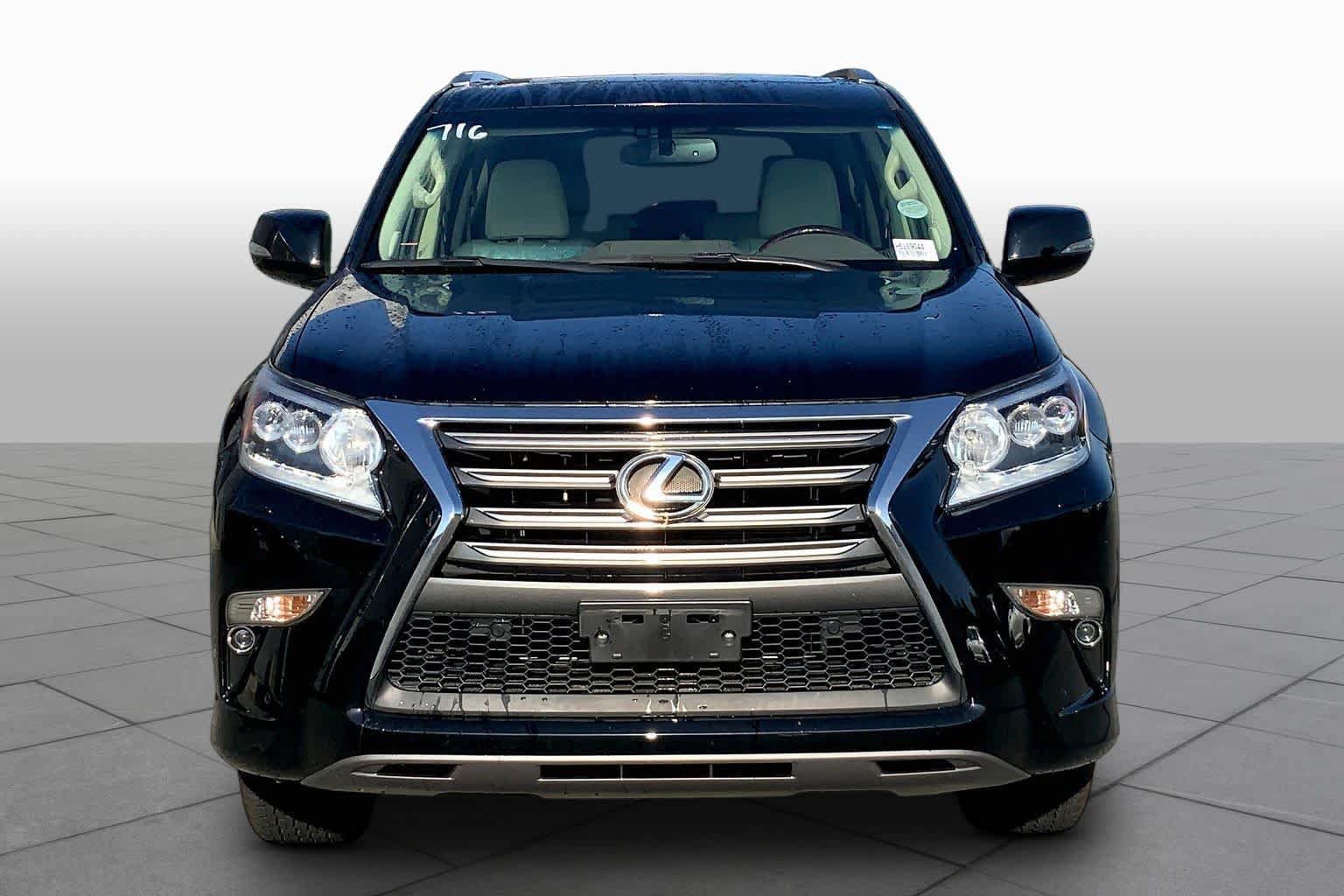 Used 2017 Lexus GX 460 Premium AWD/4WD image 4