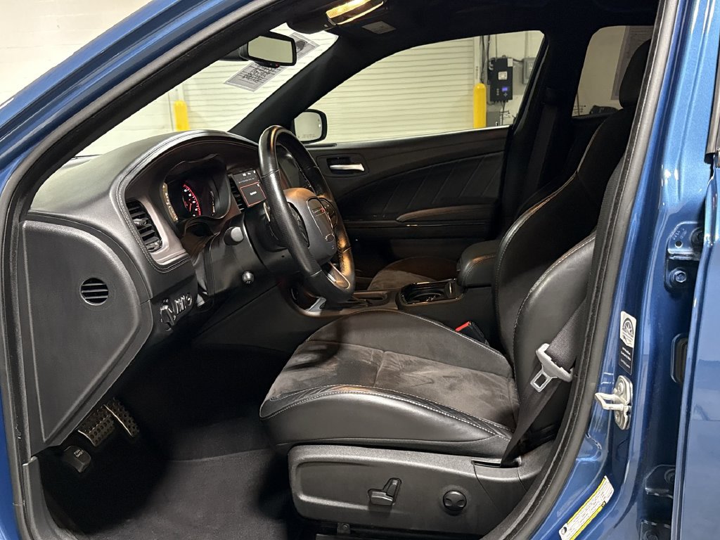 Used 2023 Dodge Charger R/T w/ Plus Group RWD image 19