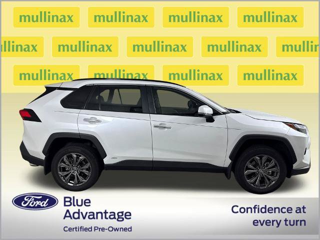 Used 2025 Toyota RAV4 Limited w/ Advanced Technology Package AWD/4WD image 2