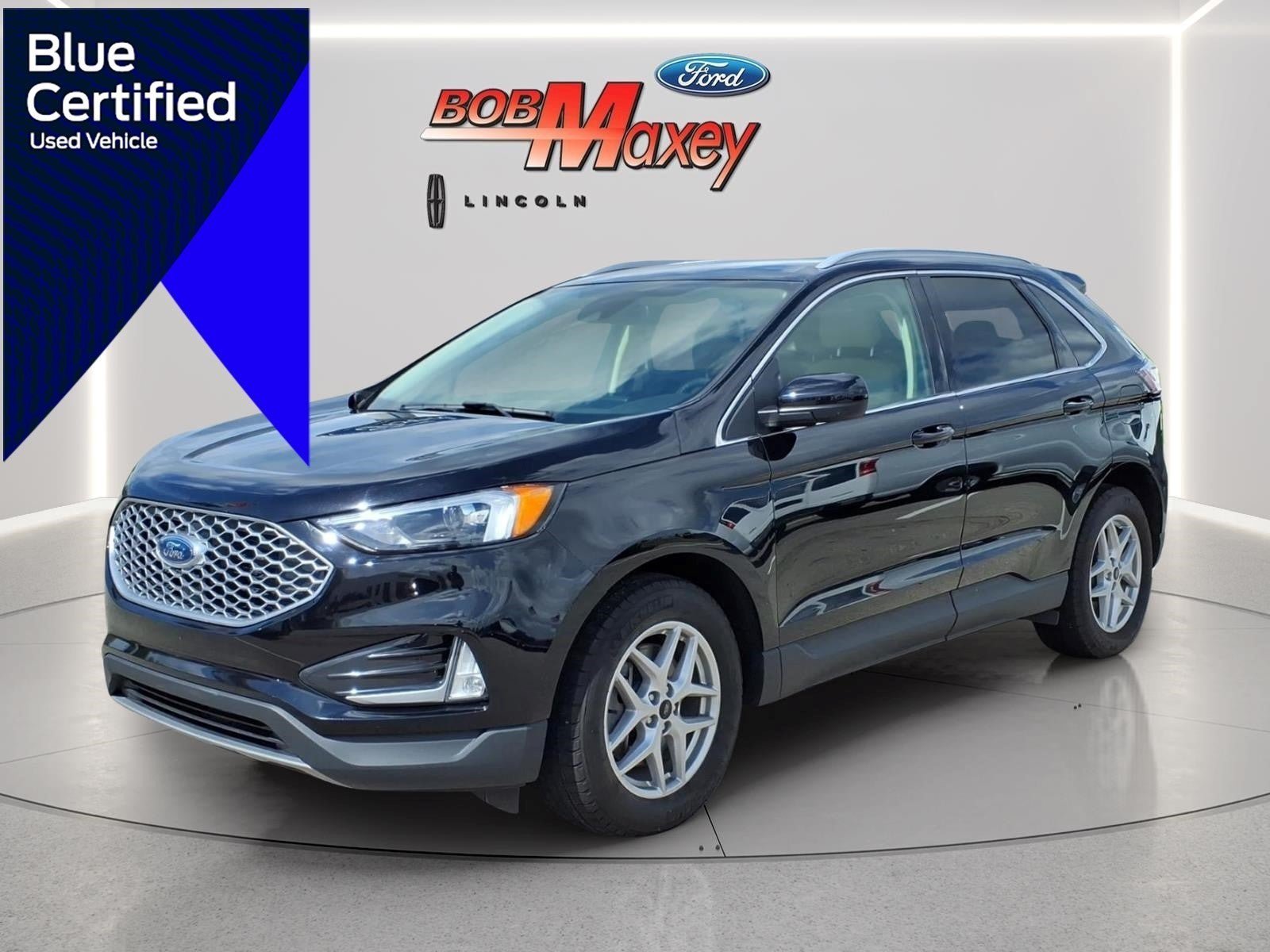 Used 2024 Ford Edge SEL w/ Convenience Package