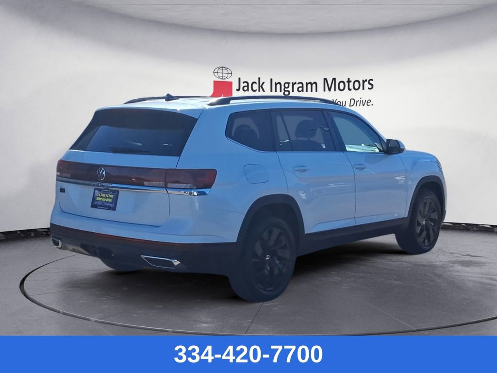 New 2026 Volkswagen Atlas SE image 5