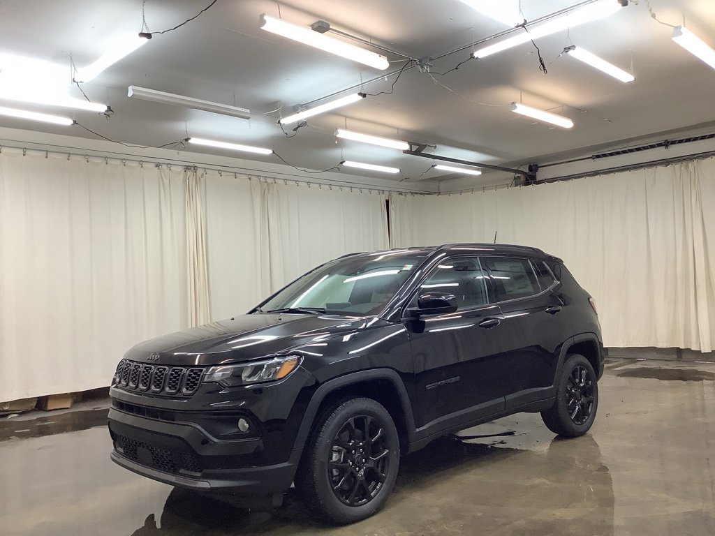 New 2026 Jeep Compass Latitude