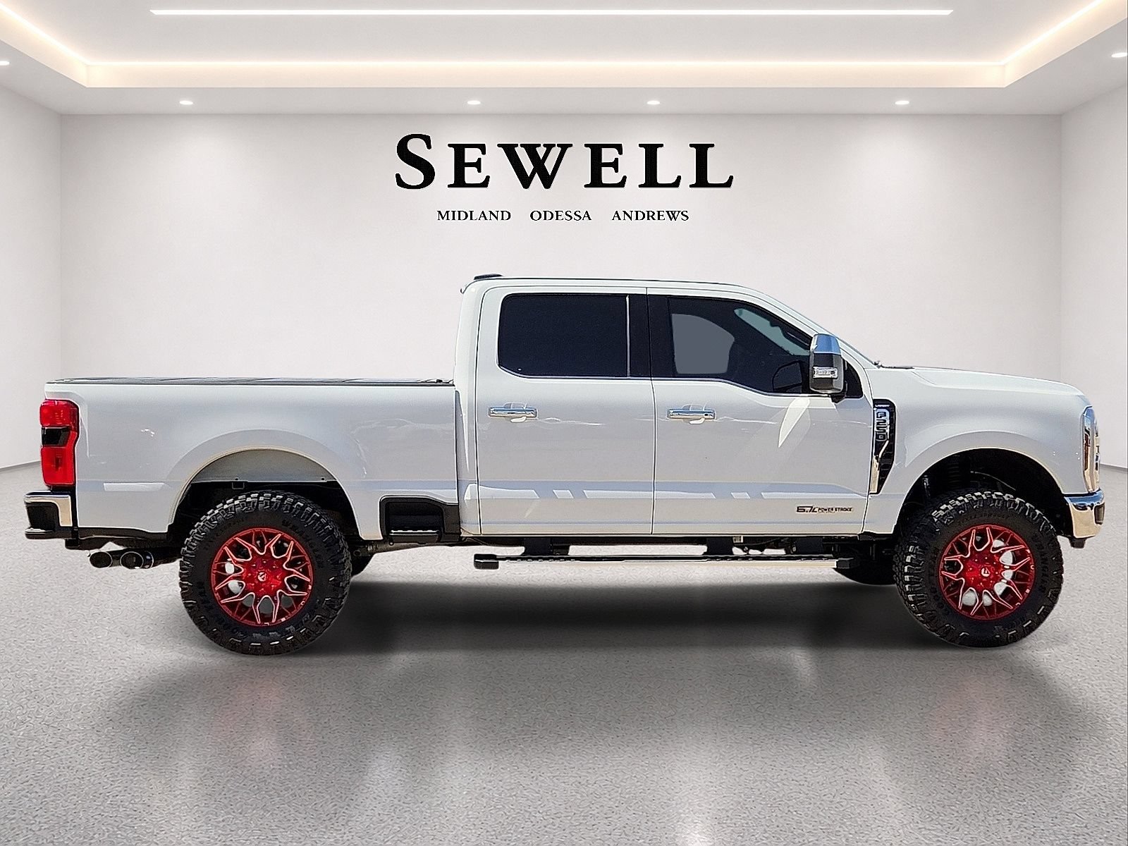 Used 2025 Ford F250 Lariat w/ Chrome Package AWD/4WD image 5