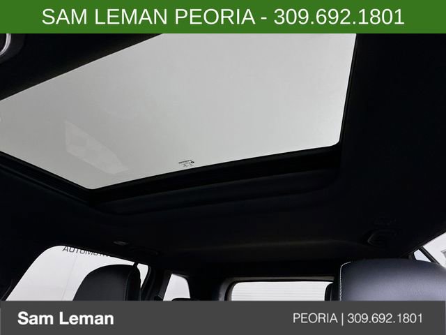 New 2025 Jeep Grand Cherokee Altitude image 21