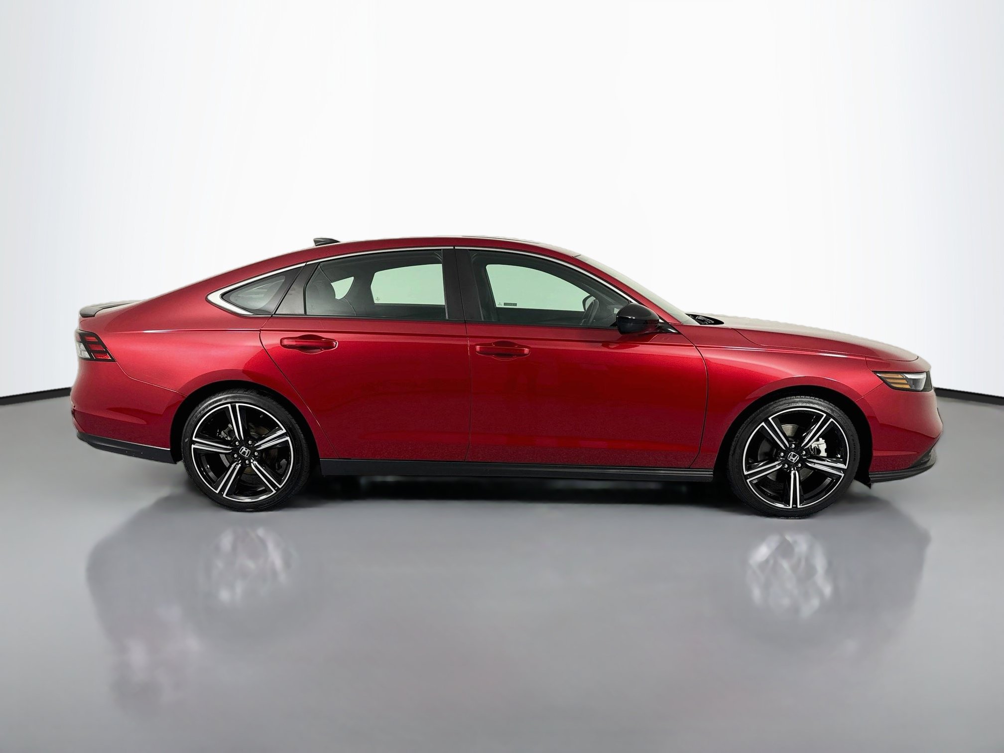 Certified 2023 Honda Accord Sport image 4
