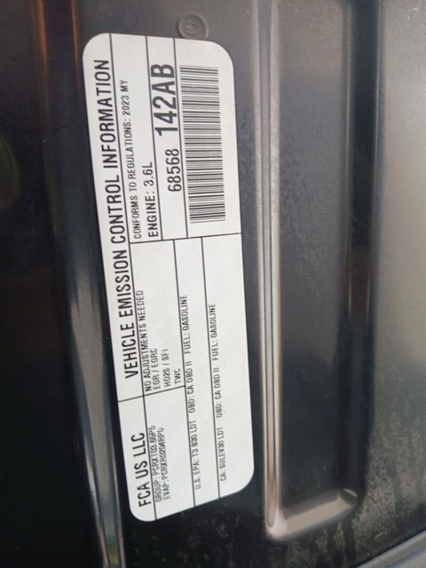 Used 2023 Jeep Grand Cherokee L Laredo image 20